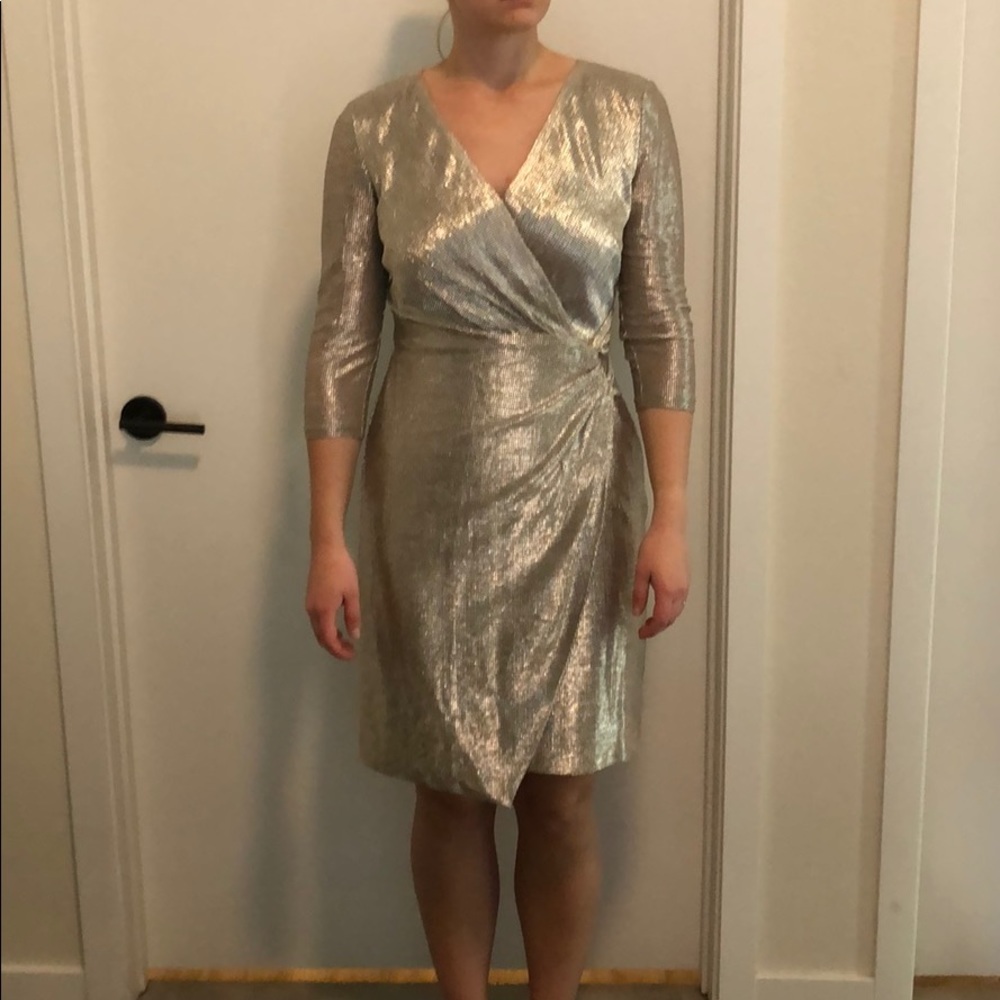 Gorgeous Tahari Dress